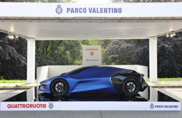 Auto Esposte 83 - Salone Auto Torino Parco Valentino