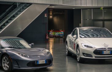 Tesla Club Italy Revolution 15 - Salone Auto Torino Parco Valentino