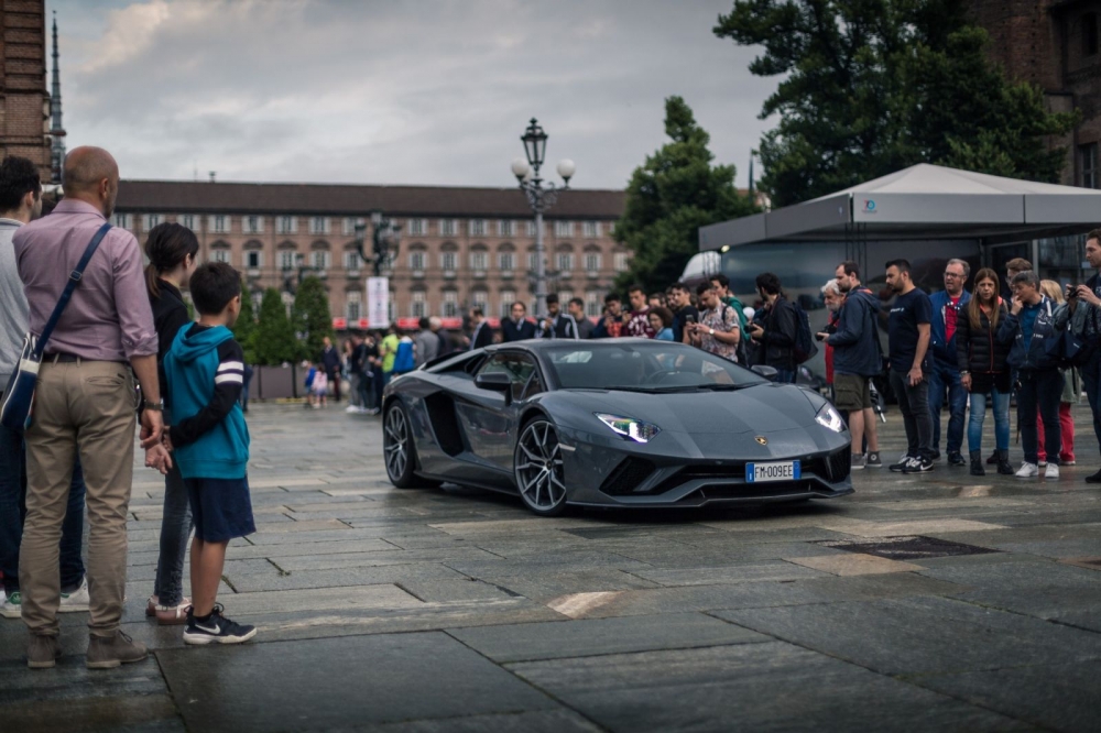 La Formula 1 sfila nel centro della città 89